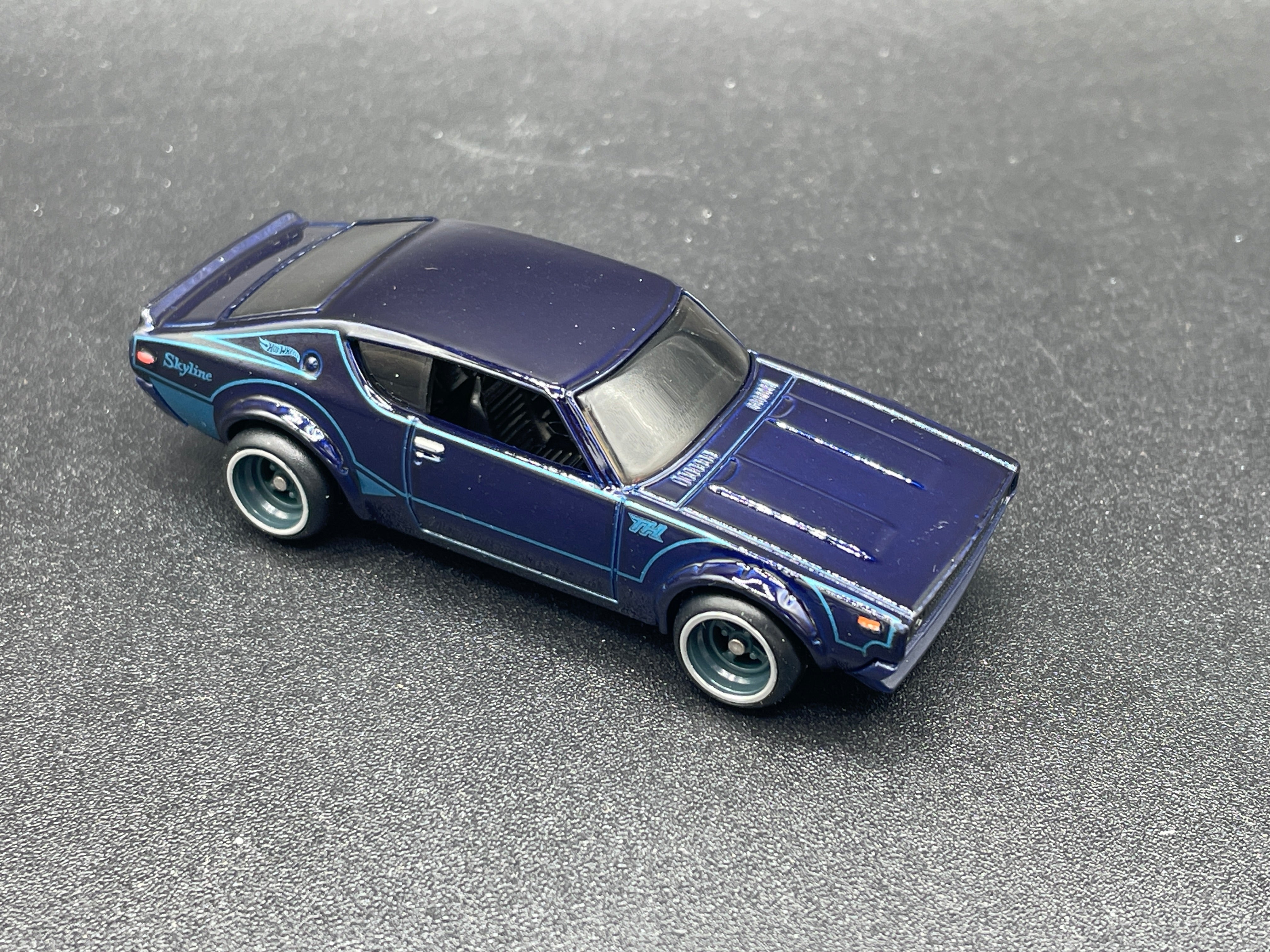 2018 HOT WHEELS NISSAN SKYLINE 2000 top GT-R SUPER TREASURE HUNT